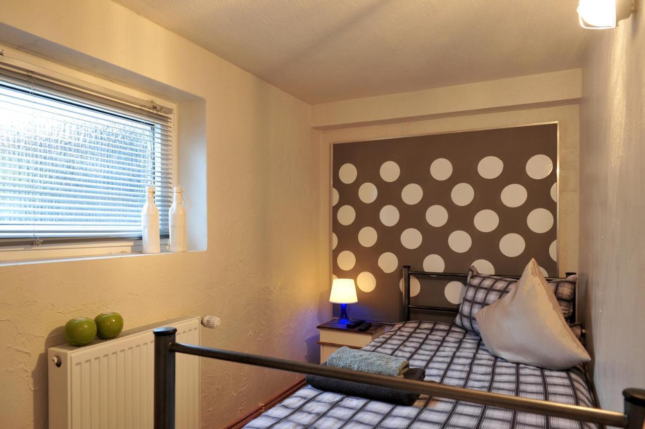 Tiny Rooms Bremen Bagian luar foto